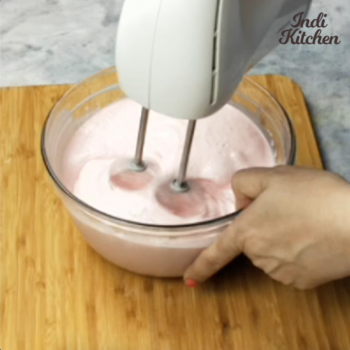 homemade strawberry cheese ice cream
