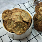 Healthy Dry Suva Puri for Teatime, Dill Leaves Snack