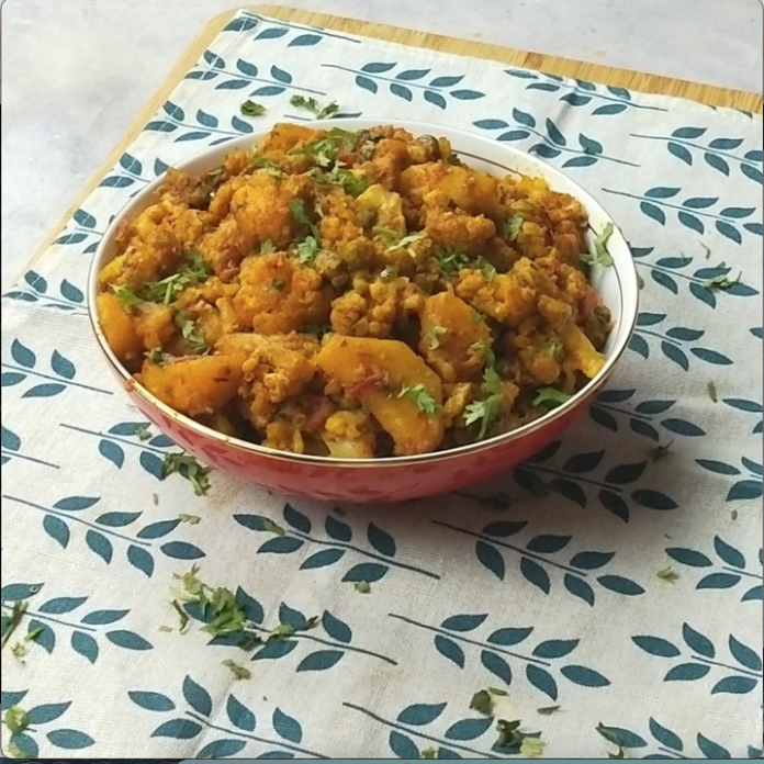 How to Make Aloo Gobi Ki Sabji without Onion and Garlic